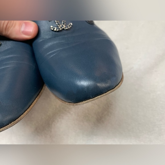 CHANEL Blue Leather CC Flat Loafers Shoes - Picture 9 of 16